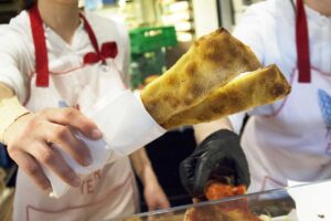 Insideat pizza-trastevere-tour-300x200 SCOPRI IL MIGLIORE FOOD TOUR DEL CENTRO DI ROMA!  