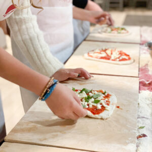 Insideat 1-hour-pizza-class-al-posto-di-foto-pizza-300x300 Insideat Gift Cards  