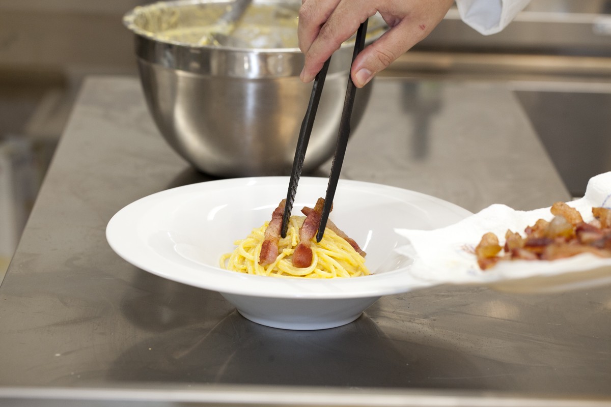 Insideat gricia-carbonara-and-amatriciana Gricia, carbonara and amatriciana: the origins, differences and recipes Outsideat the Blog  